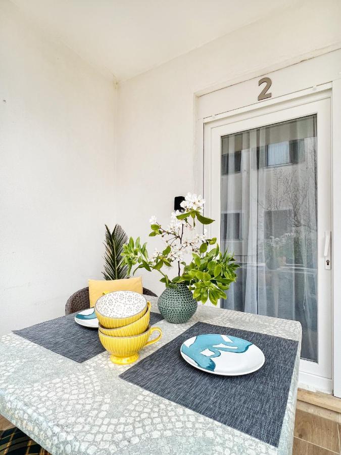 Apartments Valerian Novigrad  ภายนอก รูปภาพ