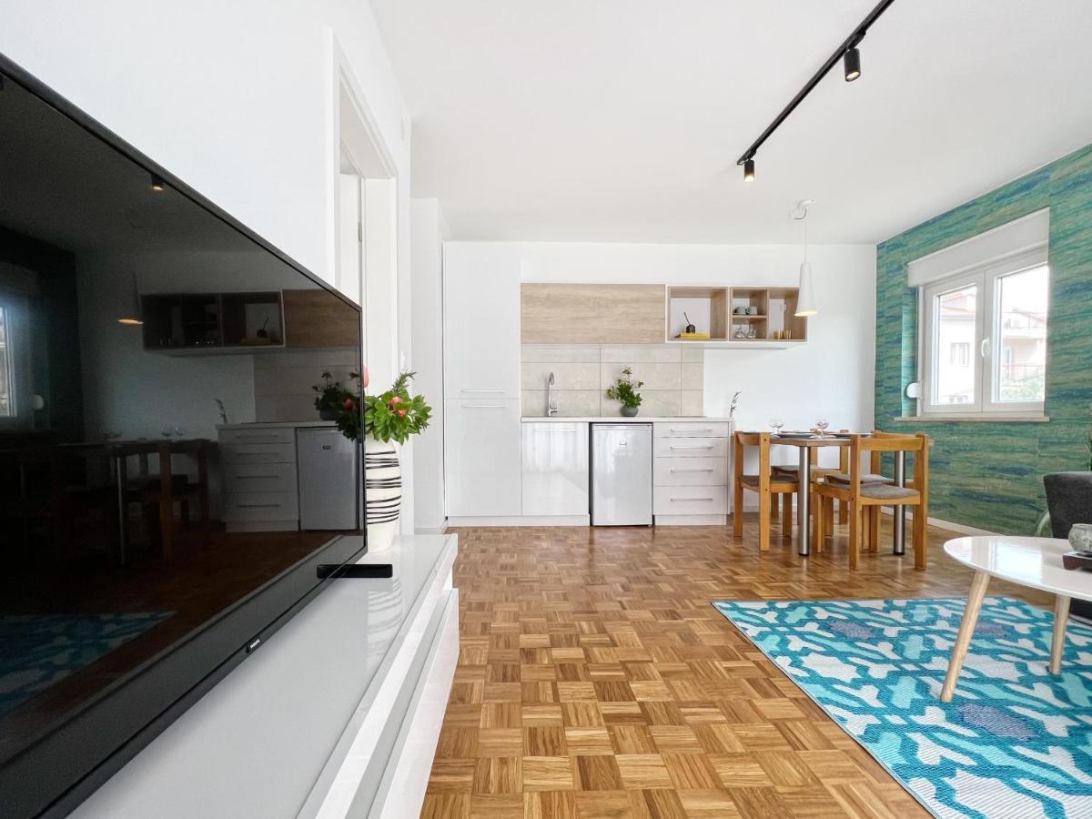 Apartments Valerian Novigrad  ภายนอก รูปภาพ